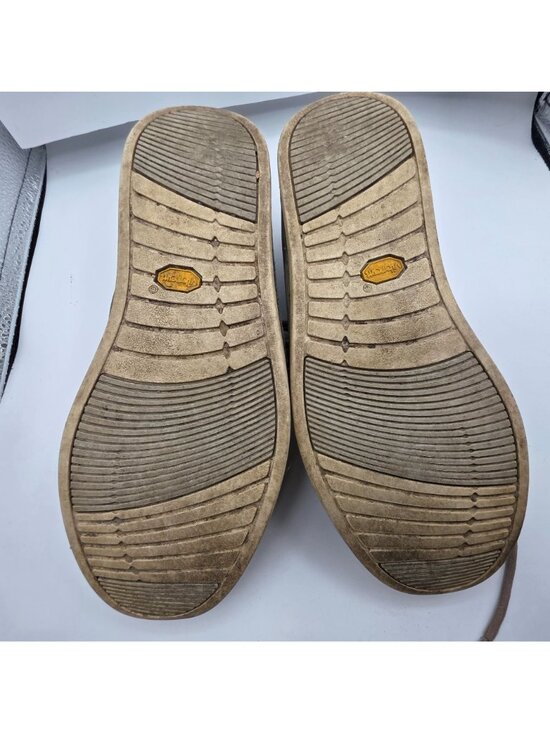 UGG Kaldwell Mens Size 9.5 Gray Chukka Ankle Boots Vibram Soles Walking Comfort main image 12